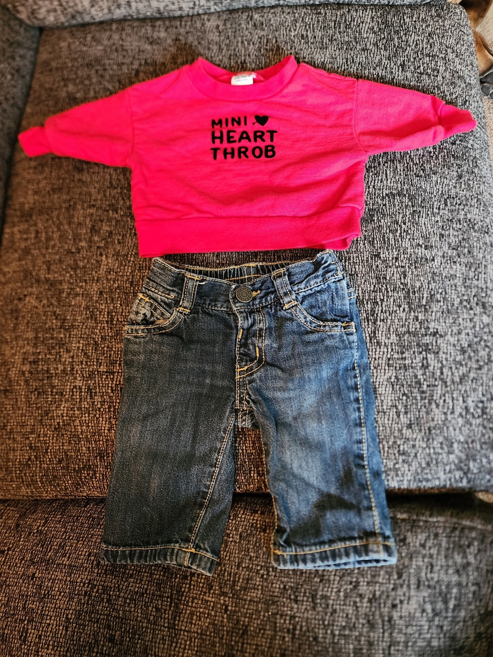 Baby Boy Newborn Mini Heart Throb Valentine's Outfit 0-3 Months